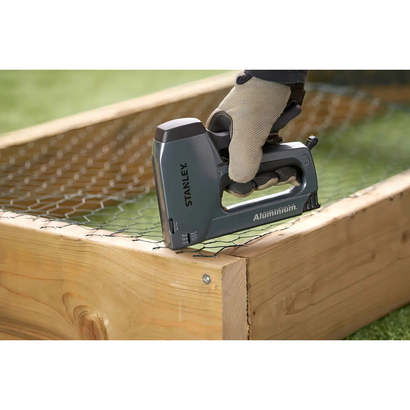 Engrapadora Stanley Tr250 Sharpshooter