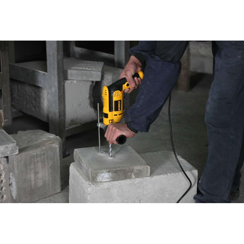 Taladro Percutor 750w 13mm Dewalt Dwd024 220v Vel. Variable Amarillo 50 Hz